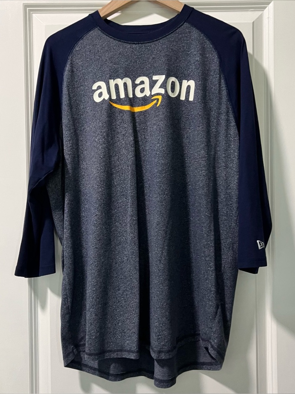 Amazon New Era Men’s 3/4 Sleeve Baseball Raglan Tee Size XL Navy Blue Employee